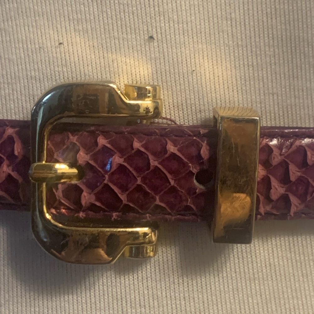 VINTAGE PURPLE SNAKESKIN BELT WITH GOLD HORSEBIT BUCKLE